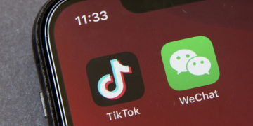 Extension of TikTok Ban to Include WeChat Recommended by Australian Senate Committee